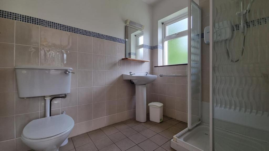 Kerry Lee Homes Tralee Exterior foto
